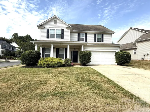 16727 Macanthra Dr, Charlotte, NC 28213