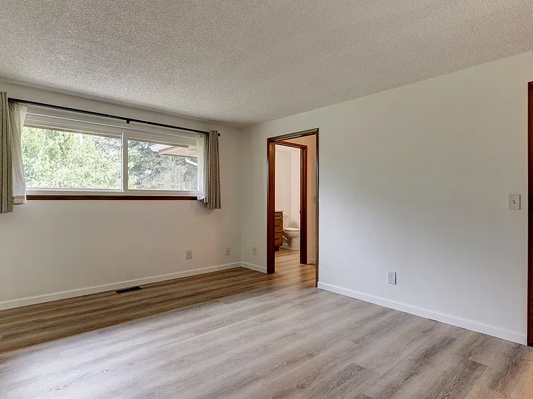 2156 Fairway Ln — Photo 17