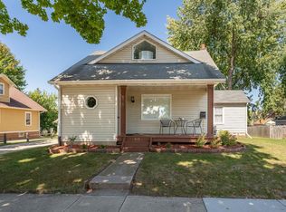 615 Mound St, Baraboo, WI 53913