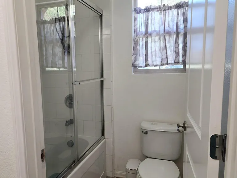 1823 Peach Ct #7 — Photo 19
