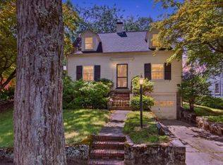 25 Leland Rd, Brookline, MA 02467