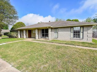 16330 Meadowbrook Farm Rd, Houston, TX 77082