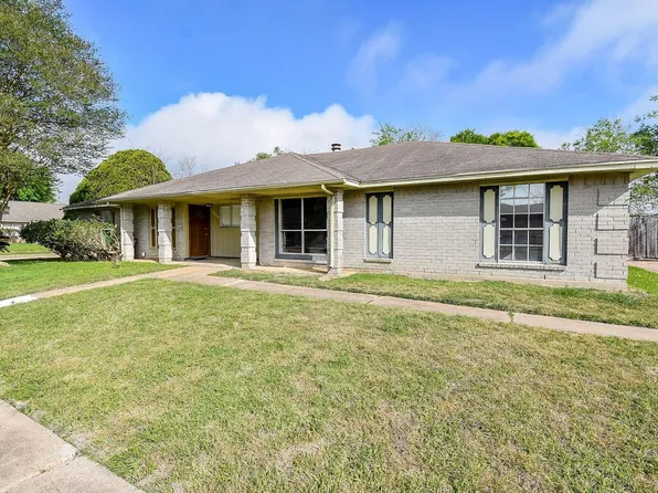 16330 Meadowbrook Farm Rd, Houston, TX 77082