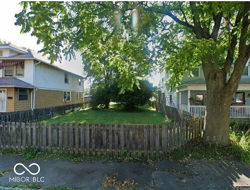 2409 Guilford Ave photo 1