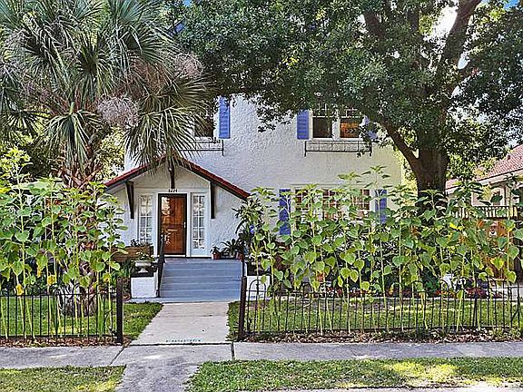 3rd image of 8224 Pritchard Pl