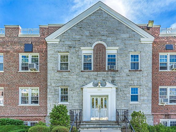 3rd image of 102 S Village Ave APT 3F