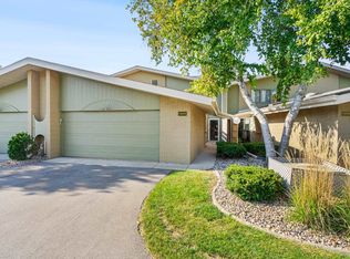 1205 S Nicolet Rd #C, Appleton, WI 54914