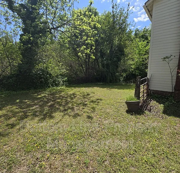 184 Cabarrus Ave E — Photo 40