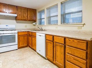 2837 N Southport Ave #GRDN, Chicago, IL 60657