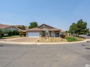 6571 S Largo Dr, Sparks, NV 89436