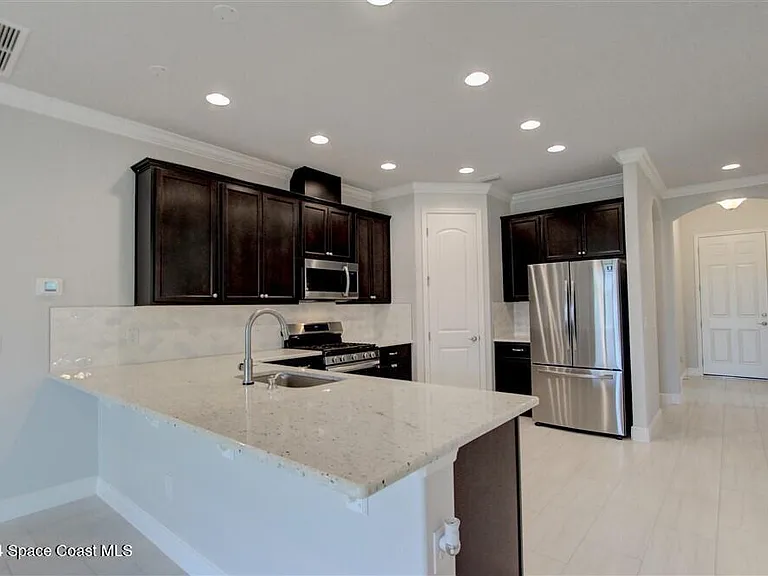 3267 Addison Dr — Photo 10