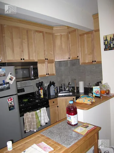 191 Winthrop Rd #2 Photo 1