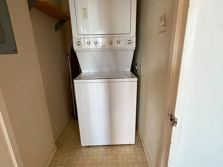 2 Westney Rd N #406 — Photo 14