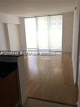 5th image of 335 Biscayne Blvd #2006