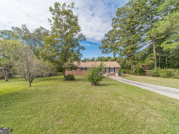 2249 Clairmont Cir, Snellville, GA 30078