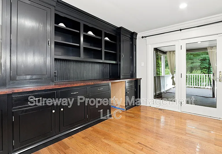 342 Quaker Rd — Photo 11