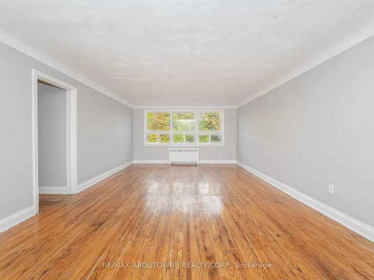 1031 Churchill Ave E #3 — Photo 6
