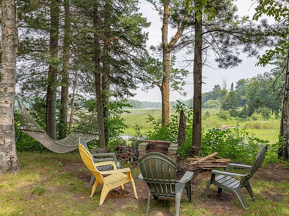 3rd image of 1020 County 5 NW