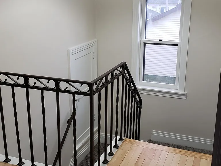Upstairs landing/hallway