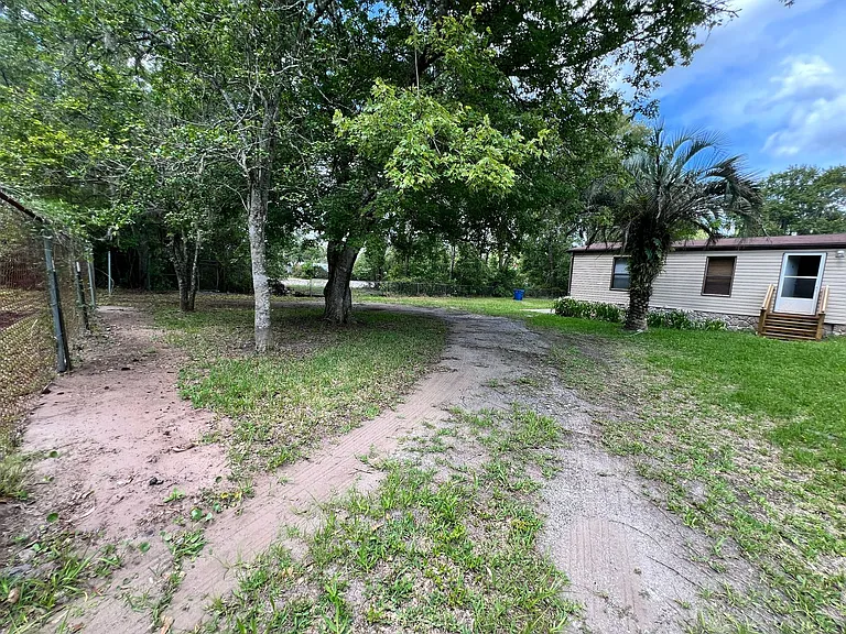 14250 Tiki Ln — Photo 48