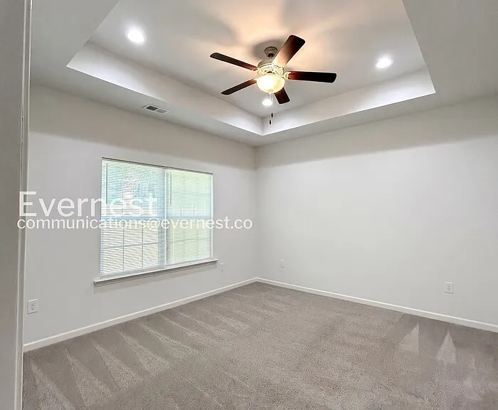 2126 2nd St — Photo 13