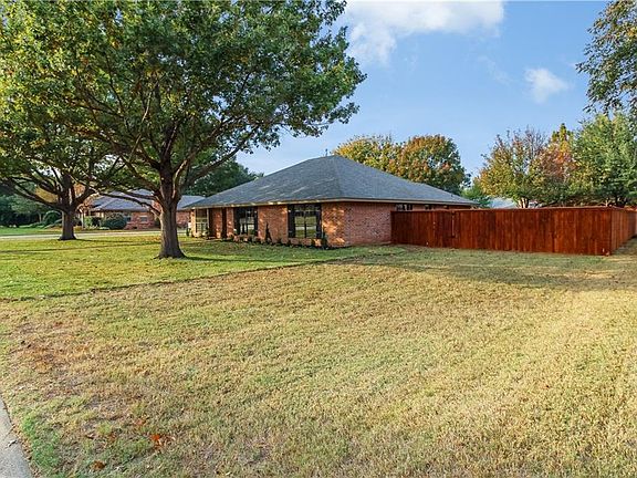 2nd image of 155 Desiree Ln