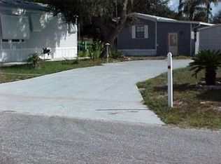 99 Iron Ln, Haines City, FL 33844