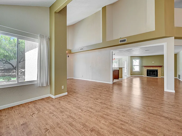 2733 Brookstone Ct — Photo 12