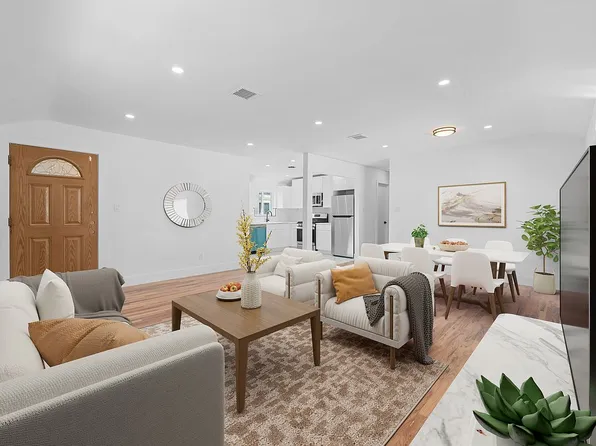 607 66th Bch, Arverne, NY 11692