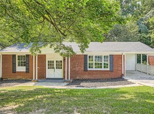 895 Kings Grant Dr NW, Atlanta, GA 30318