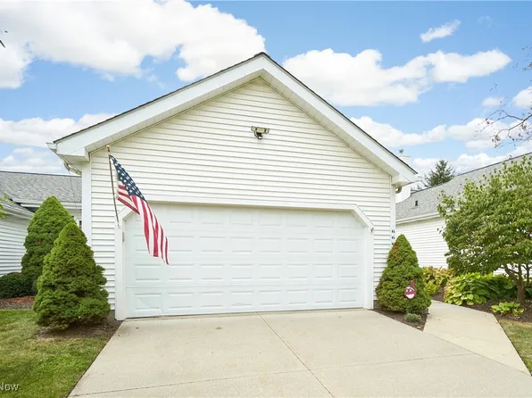 6667 Hidden Lake Trl, Brecksville, OH 44141