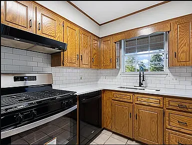 37 Pond St — Photo 38
