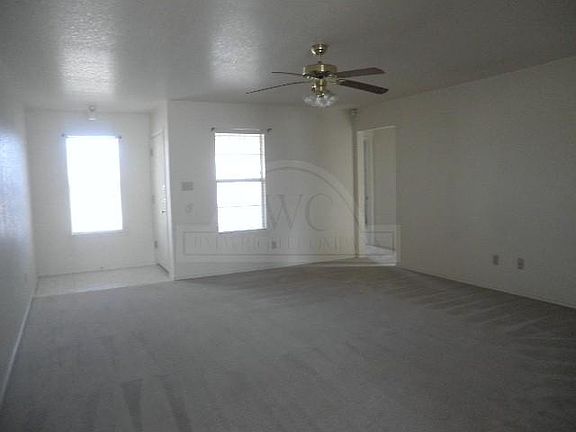 2nd image of 2102 Sandstone Dr