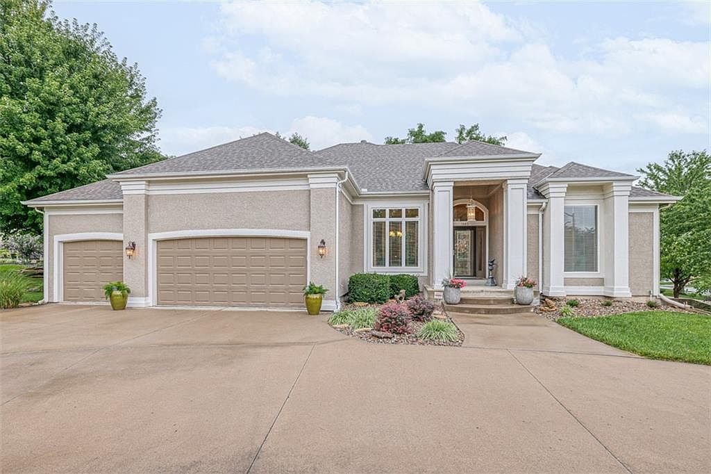 1440 NE Daltons Ridge Dr, Lees Summit, MO 64064 Zillow