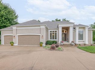 1440 NE Daltons Ridge Dr, Lees Summit, MO 64064