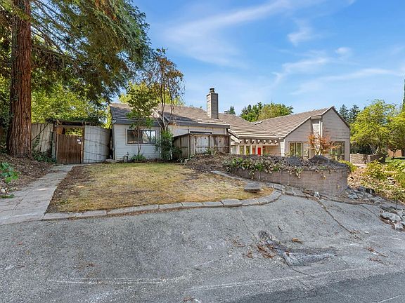2nd image of 5443 Woodwynn Ct