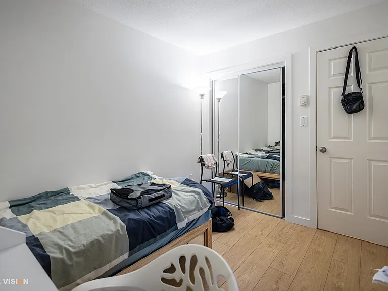 2238 Kingsway #226 — Photo 7