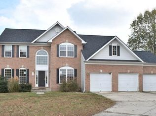 915 Manor House Dr, Upper Marlboro, MD 20774