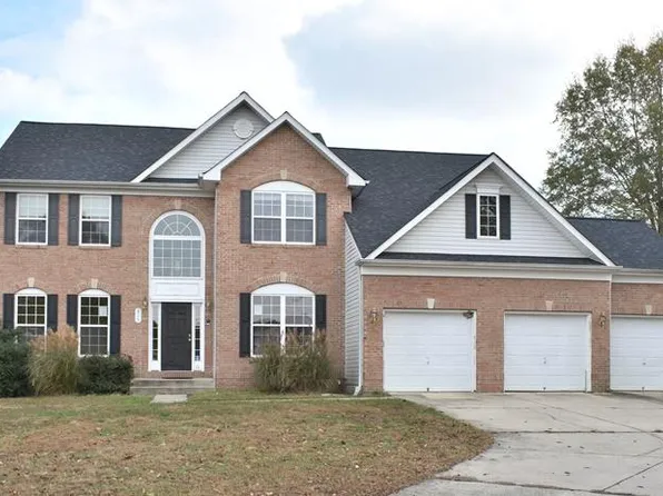 915 Manor House Dr, Upper Marlboro, MD 20774
