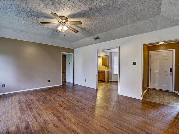 5th image of 131 N Jessup St