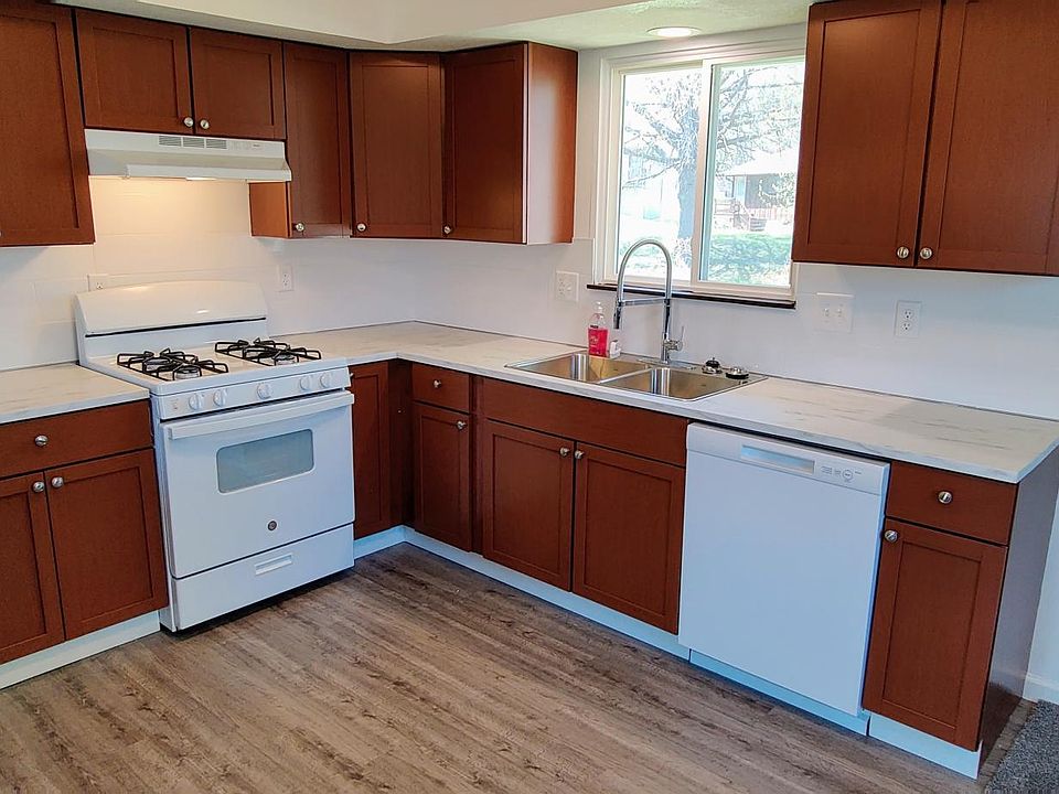 1st image of 2732 N 81st Ter