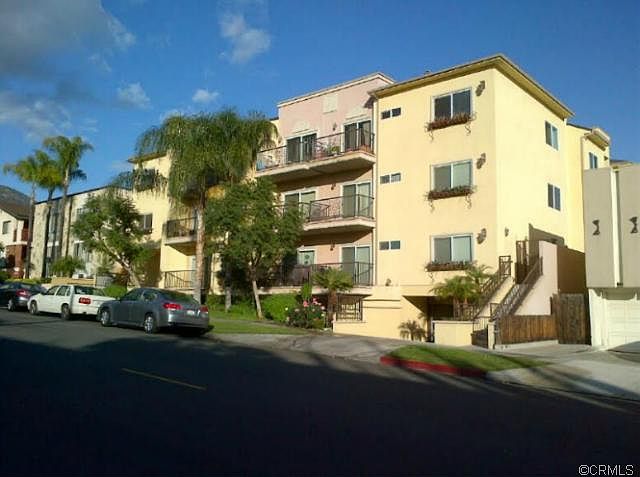 1st image of 626 E Orange Grove Ave APT 304