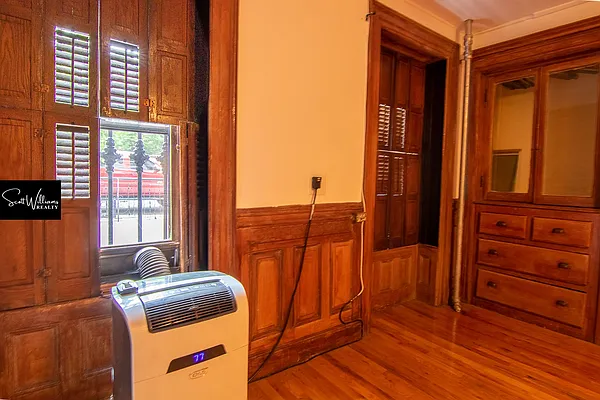 Rented by Scott Williams Realty LLC | media 6