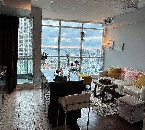 5th image of 215 Fort York Blvd SE #2903