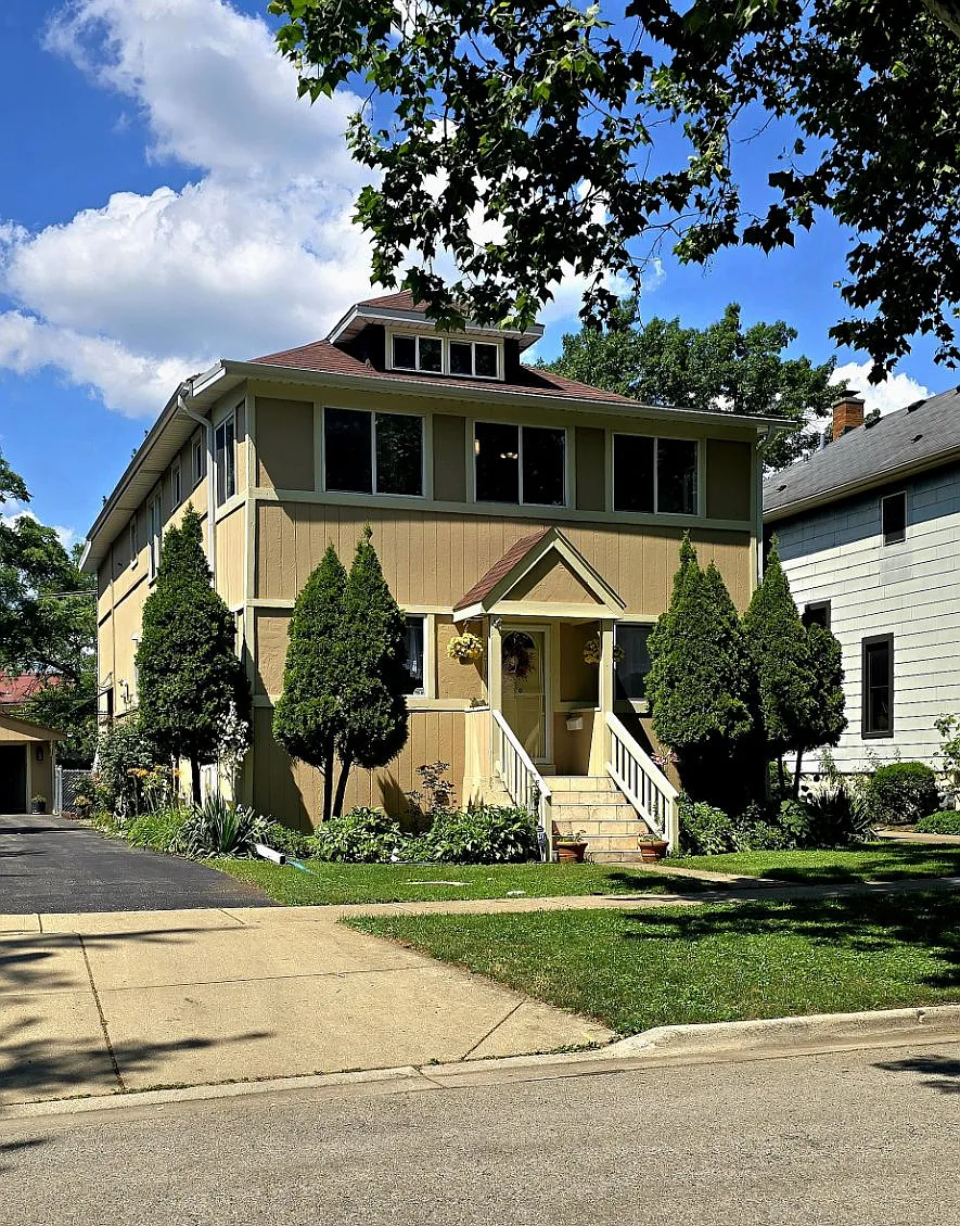 3 bed, $2,350 — Photo 1
