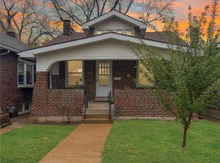 2225 Richert Pl, Saint Louis, MO 63143