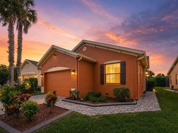 505 Millifiora Ln, Kissimmee, FL 34759