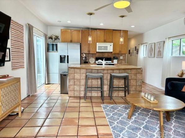 155 W Jason St W #5, Encinitas, CA 92024
