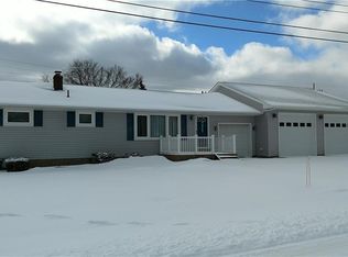 3495 Adelaide Dr, Erie, PA 16510