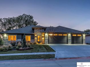 11014 S 174th St, Omaha, NE 68136